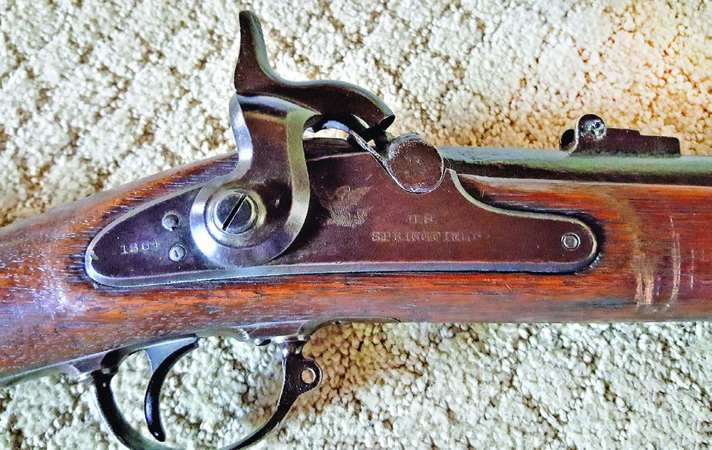 Gun Digest 2018, EMF Engraved Revolvers, Pedersoli Volunteer Rifle & a Survivor rifle-musket