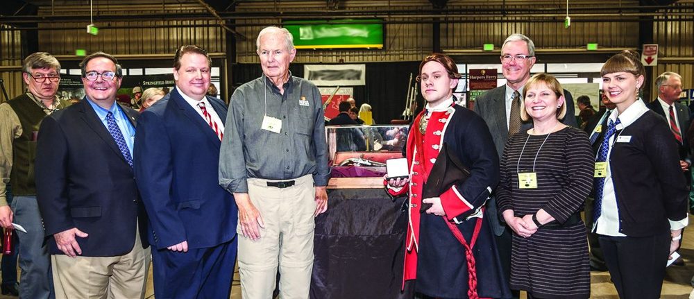 Huge Crowd Proves Americans Still Love Their Antique Weapons